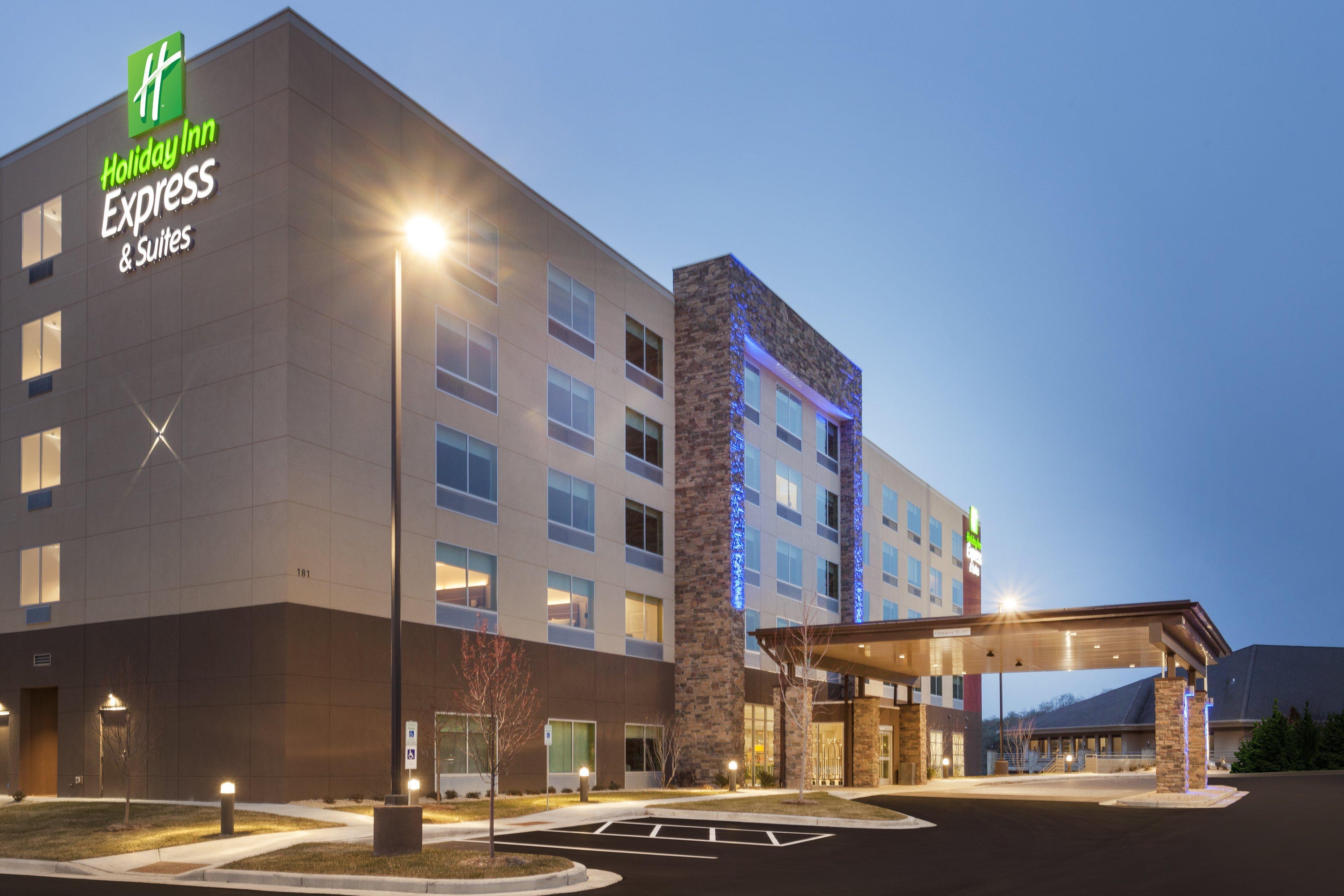 Holiday Inn Express & Suites - Hudson I-94 By Ihg Εξωτερικό φωτογραφία
